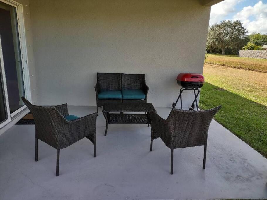 Cozy 3Bed 2Bath Near Mets Stadium/Beach Port St. Lucie Exterior photo
